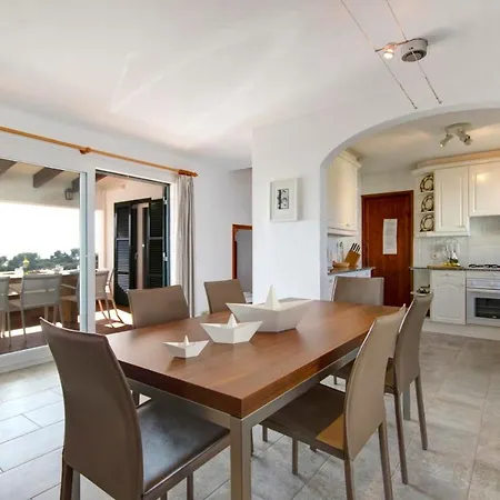 Binibequer Vell Sleeps 8 Pool Air Con Wifi ביניבקה