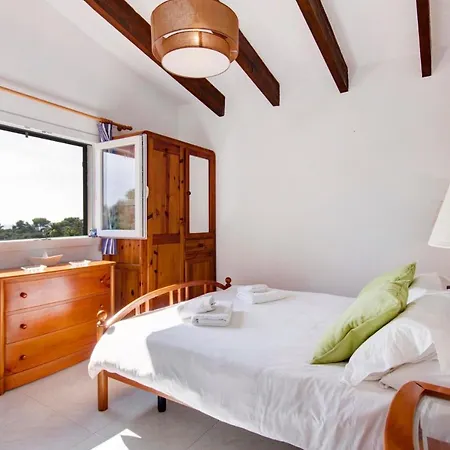 Binibequer Vell Sleeps 8 Pool Air Con Wifi *